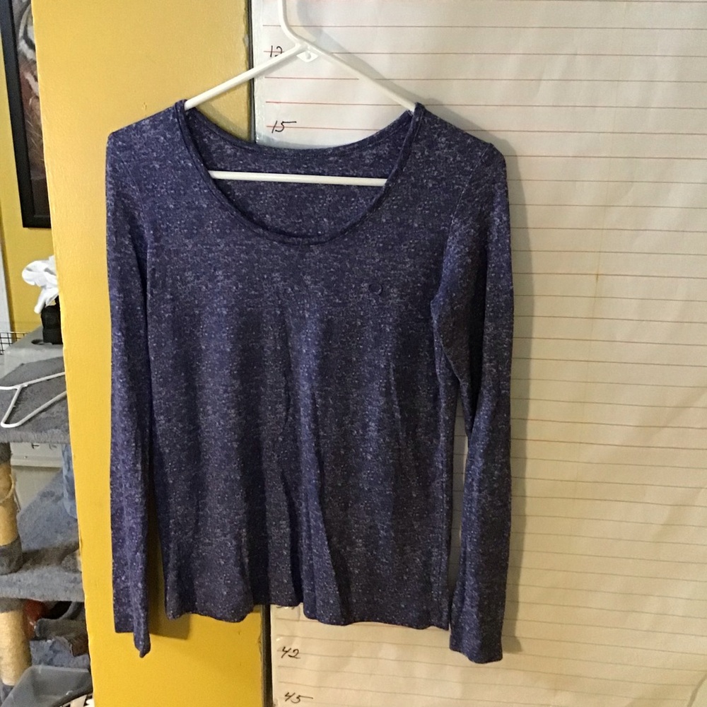 TAGS REMOVED / no brand tag  women's LONG SLEEVE top/  blue and white